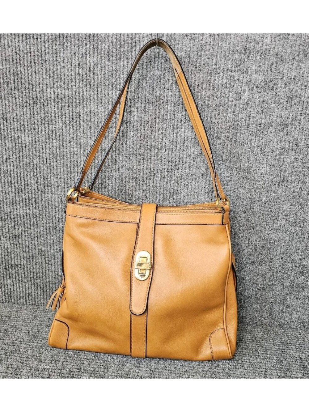 Vintage Mark Cross carmel Leather Gold Hardware 3-Pocket Tote Shoulder Bag Purse